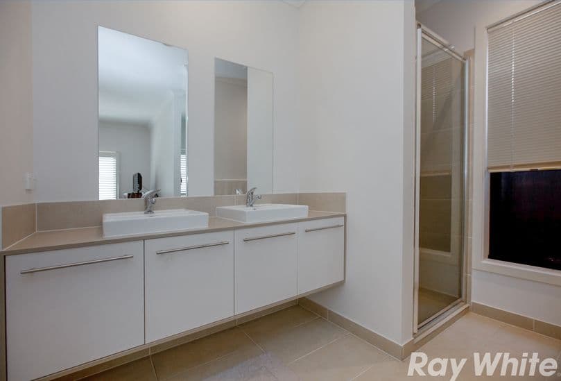 3 Runecrest Terrace, Epping VIC 3076, Epping - Thumbnail 8