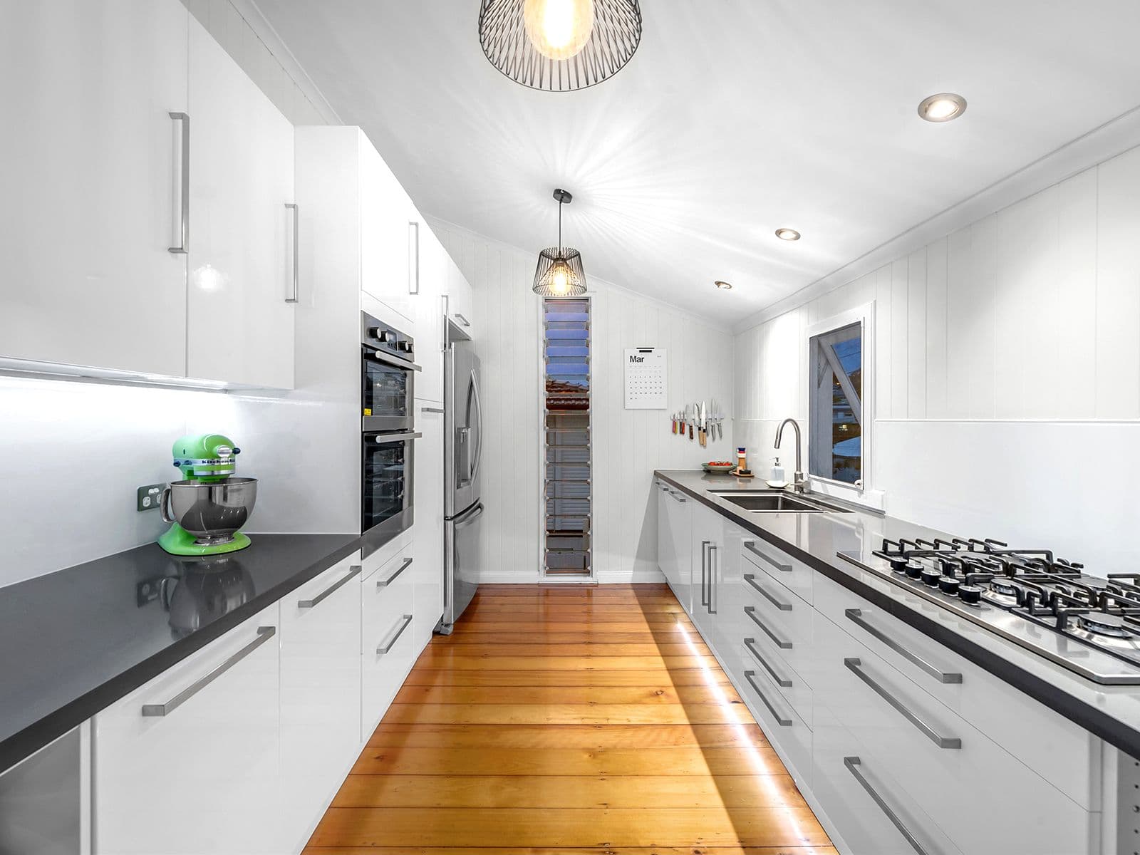 18 Pollux Avenue, Coorparoo QLD 4151, Coorparoo - Thumbnail 8
