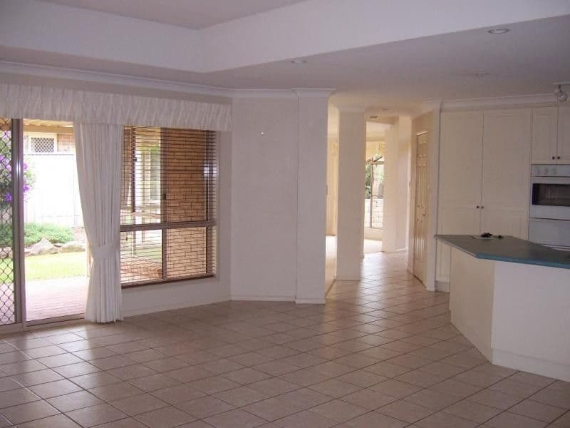 3 Snapdragon Street, MIDDLE RIDGE QLD 4350, Middle Ridge - Thumbnail 4
