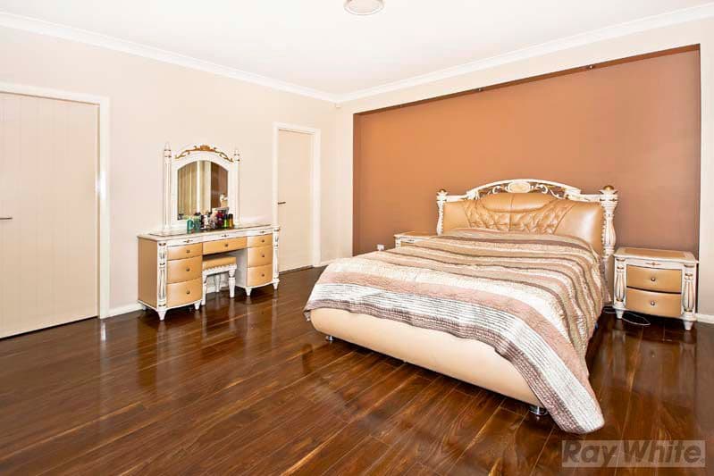 84 Prairievale Road, BOSSLEY PARK NSW 2176, Bossley Park - Thumbnail 3