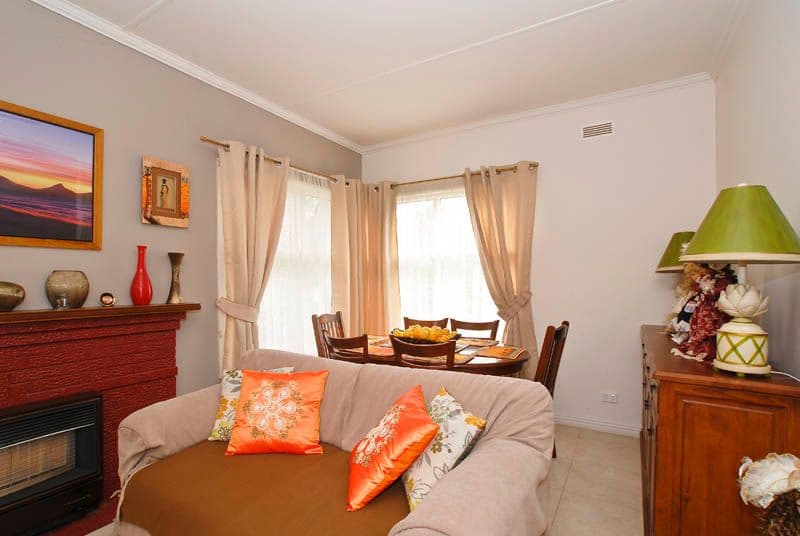 11 Elsie Grove, MOUNT EVELYN VIC 3796, Mount Evelyn - Thumbnail 3
