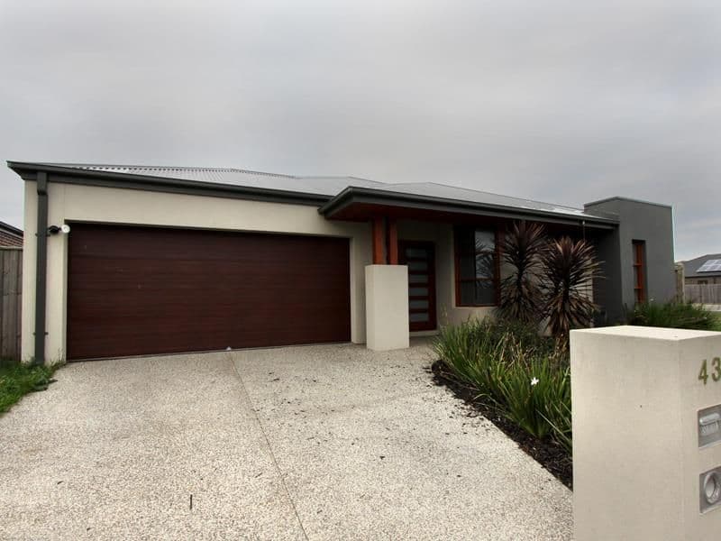 43 Carpentaria Crescent, Point Cook - Image 1