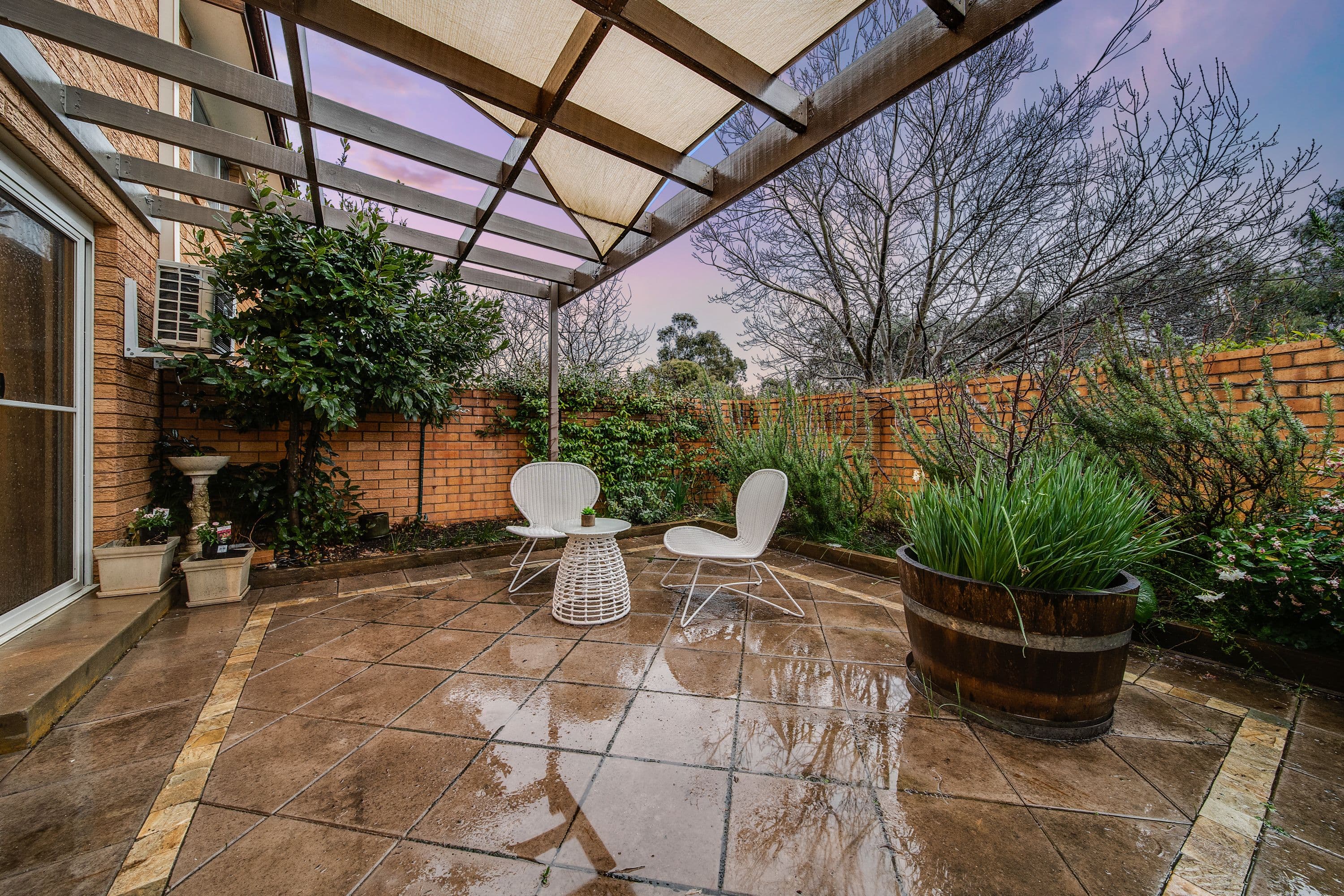 76 Templeton Street, Cook ACT 2614, Cook - Thumbnail 2