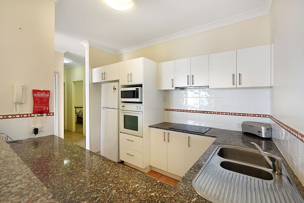 Unit 23 'Little Cove' 36 Duringan Street, Currumbin QLD 4223, Currumbin - Thumbnail 6
