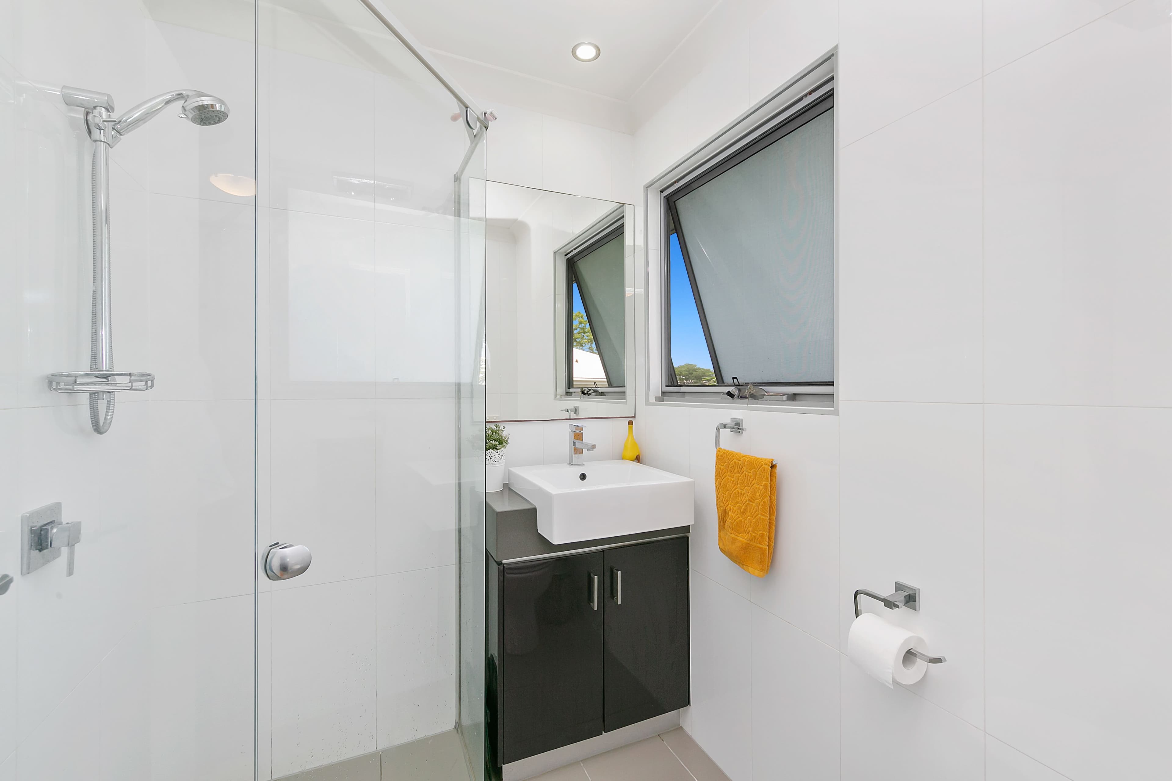 40 Days Avenue, Yeronga QLD 4104, Yeronga - Thumbnail 8
