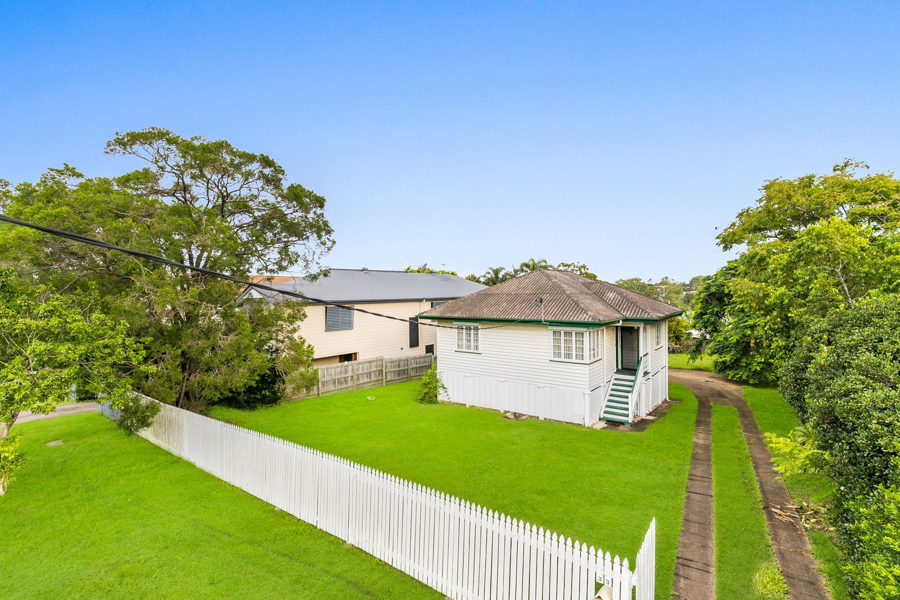 33 Irwin Terrace, Oxley QLD 4075, Oxley - Thumbnail 2