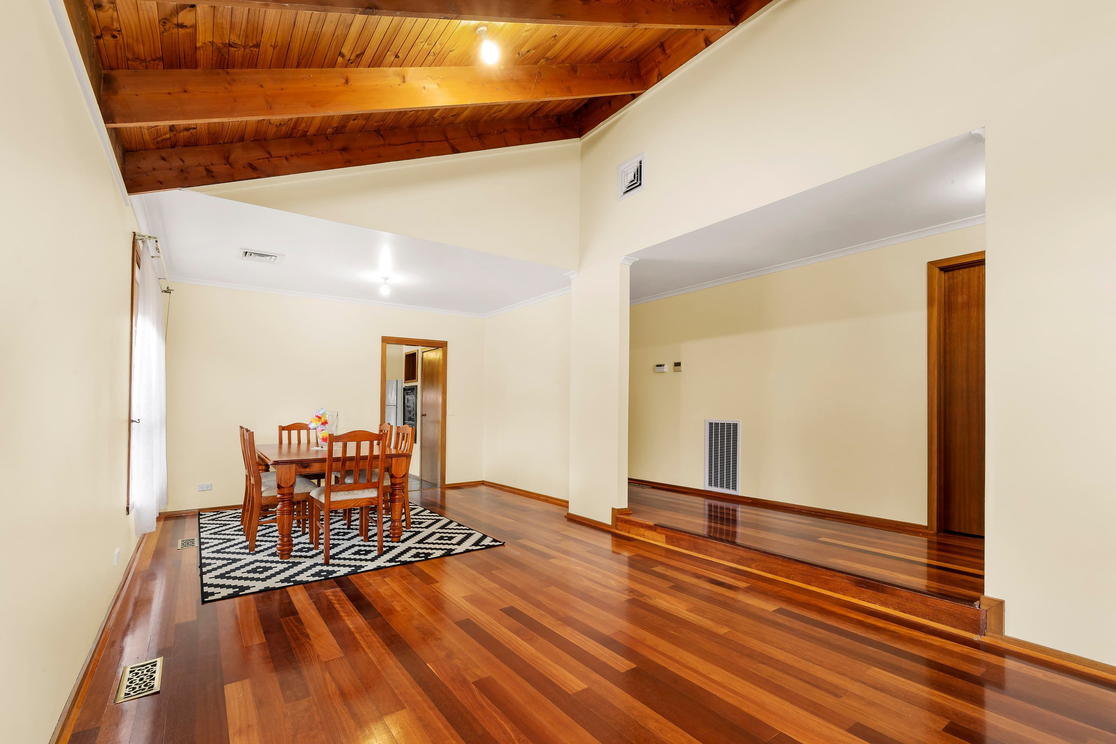 94 Centenary Drive, Mill Park VIC 3082, Mill Park - Thumbnail 3