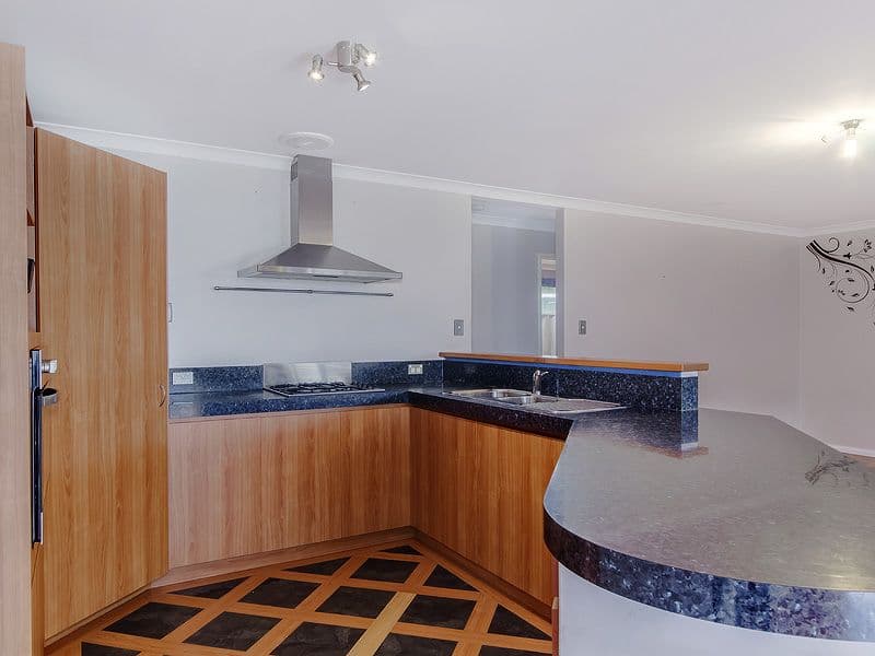 18 Hueston Lookout, Leda WA 6170, Leda - Thumbnail 5