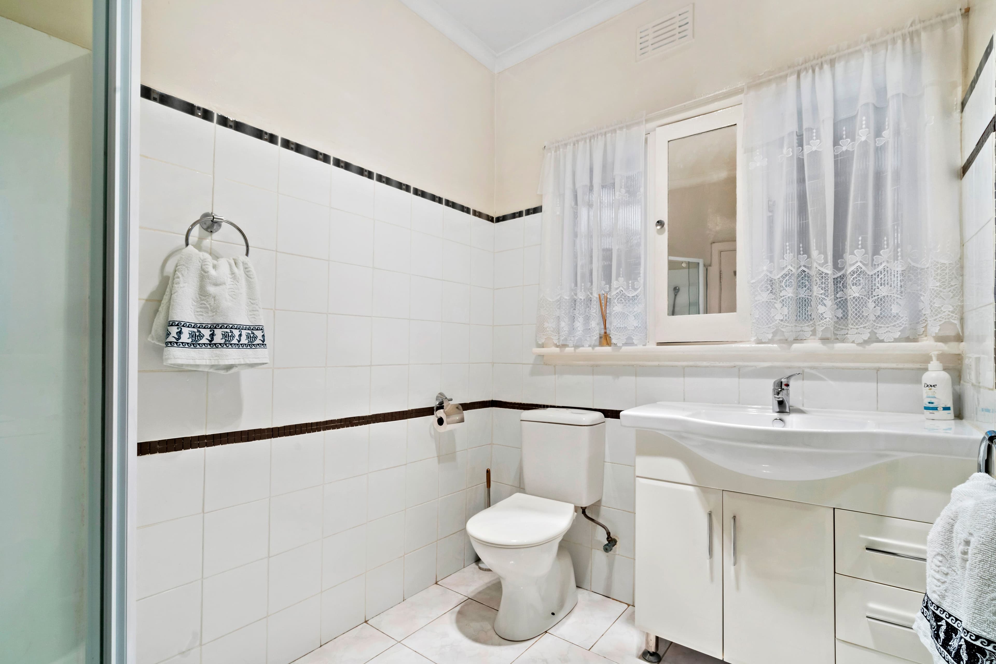 14 Clarinda Road, Clarinda VIC 3169, Clarinda - Thumbnail 7