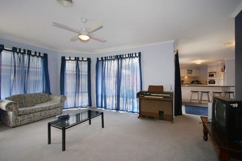6 Hartsmere Drive, BERWICK VIC 3806, Berwick - Thumbnail 7