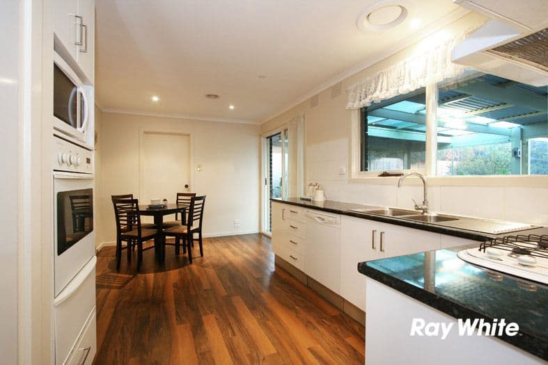 15 Brennan Drive, WANTIRNA SOUTH VIC 3152, Wantirna South - Thumbnail 7