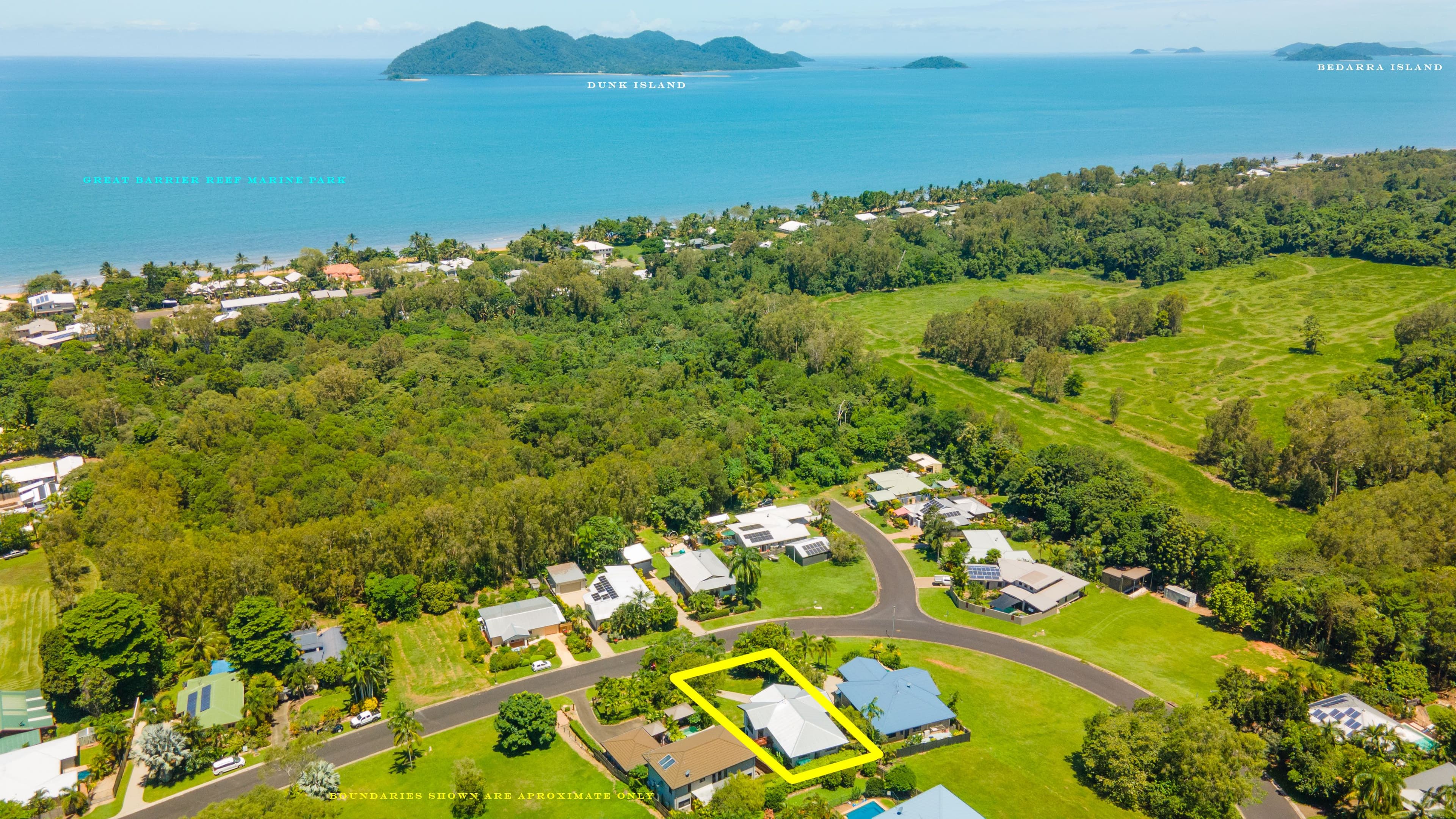 11 DUNKALLI Crescent, Mission Beach QLD 4852, Mission Beach - Thumbnail 3