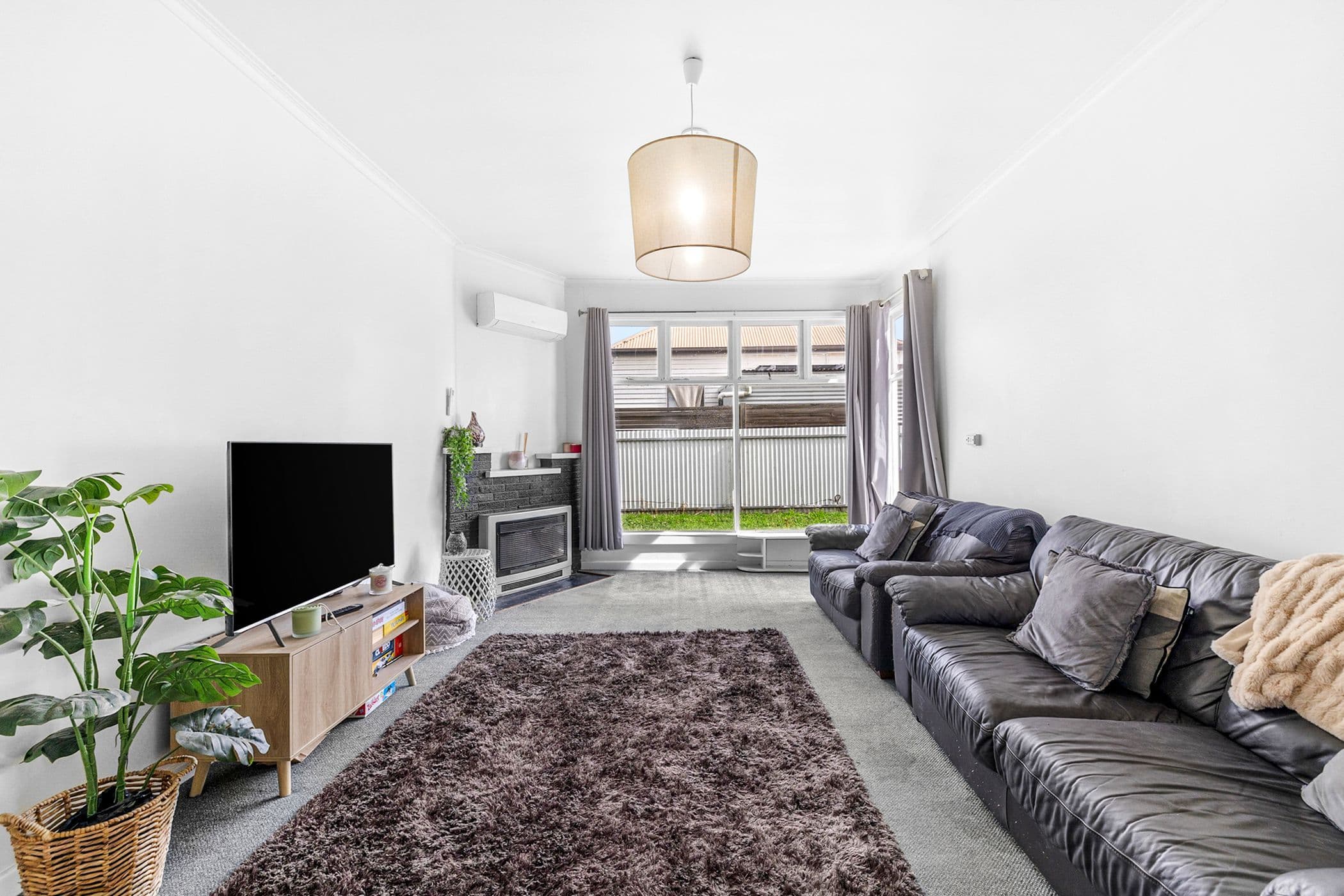 106 Moore Street, Ararat VIC 3377, Ararat - Thumbnail 2