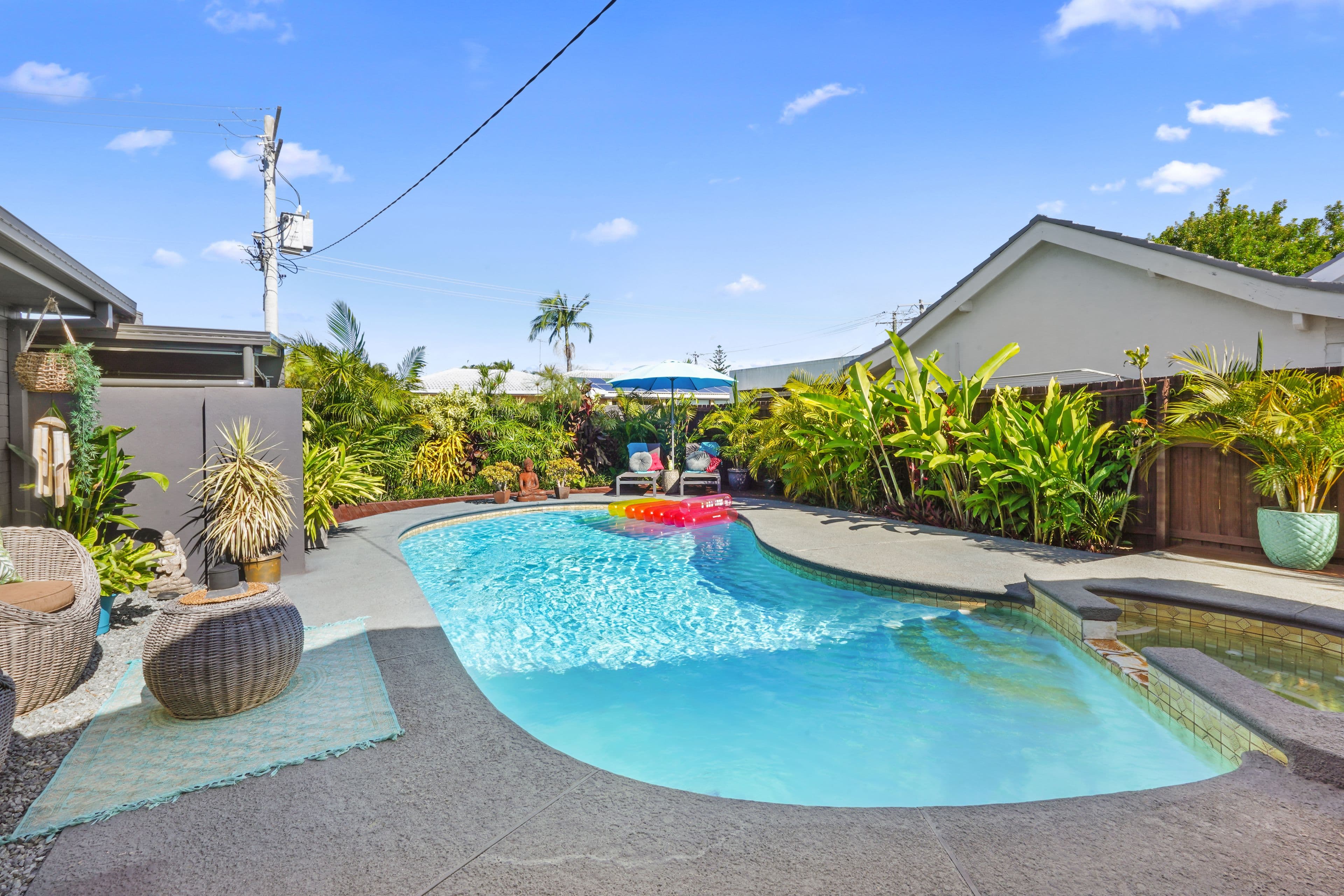 16 Tiwi Street, Sorrento QLD 4217, Sorrento - Thumbnail 3