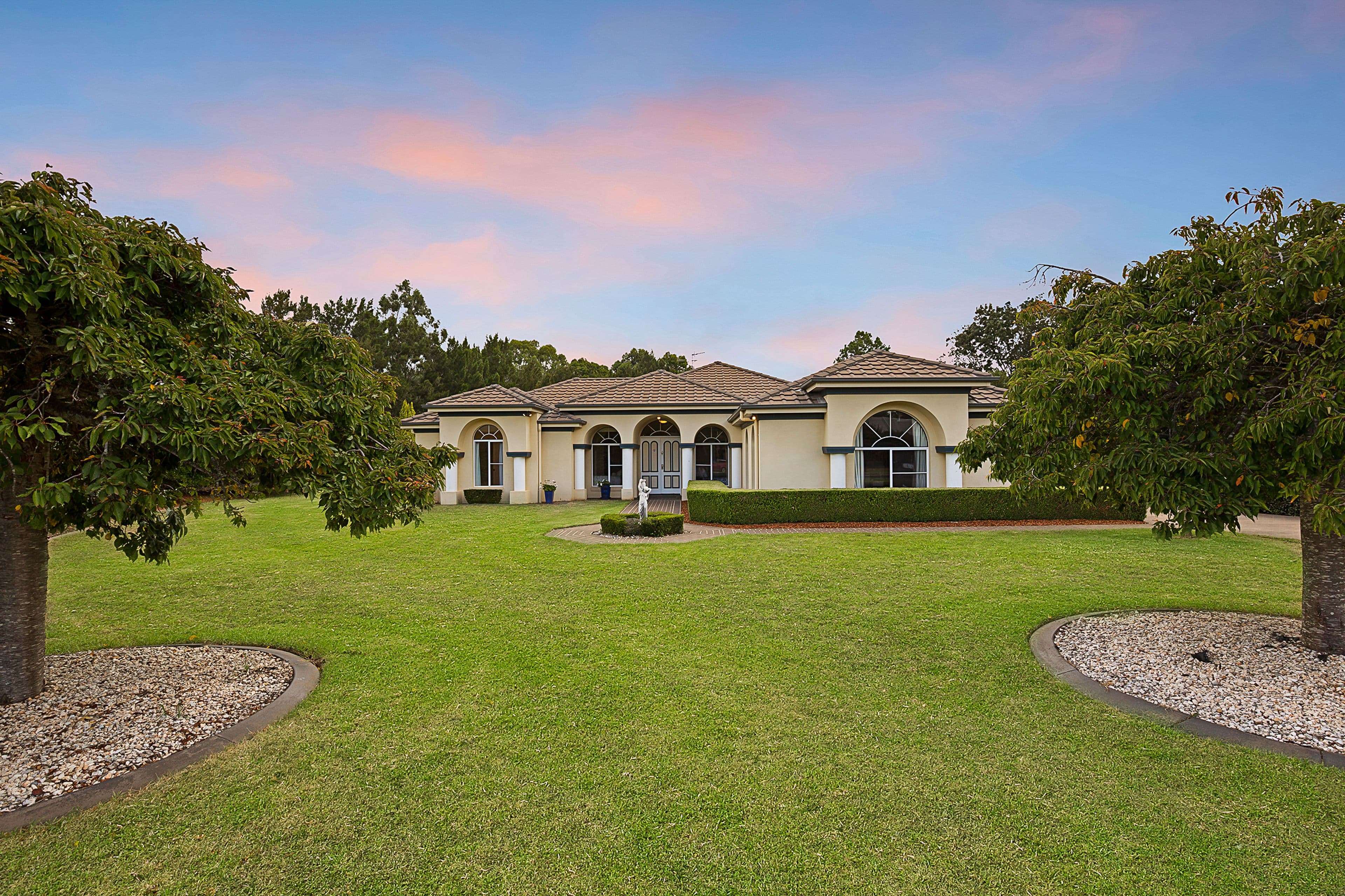 11 Bronwyn Court, Highfields QLD 4352, Highfields - Image 1