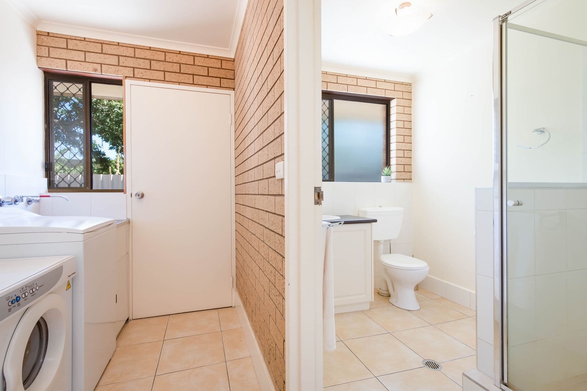252 Olive Street, South Albury NSW 2640, South Albury - Thumbnail 8