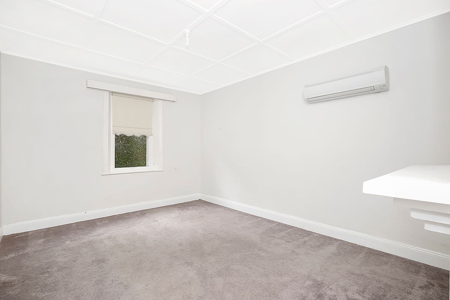 98 Manifold Street, Camperdown VIC 3260, Camperdown - Thumbnail 4