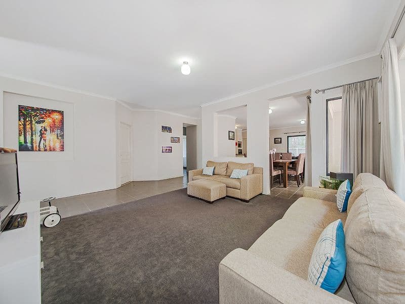 24 Ridgeview Street, Carindale QLD 4152, Carindale - Thumbnail 3