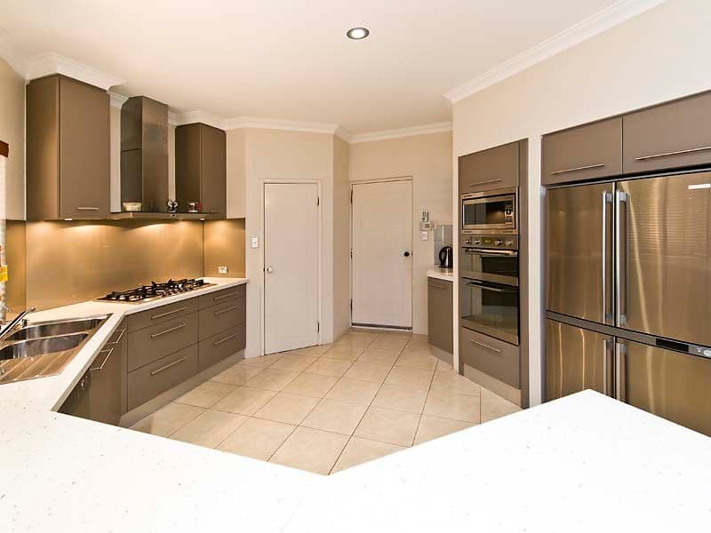 4 Prior Close, CANNING VALE WA 6155, Canning Vale - Thumbnail 2