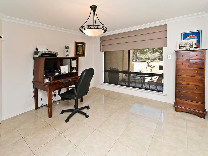 4 Prior Close, CANNING VALE WA 6155, Canning Vale - Thumbnail 7