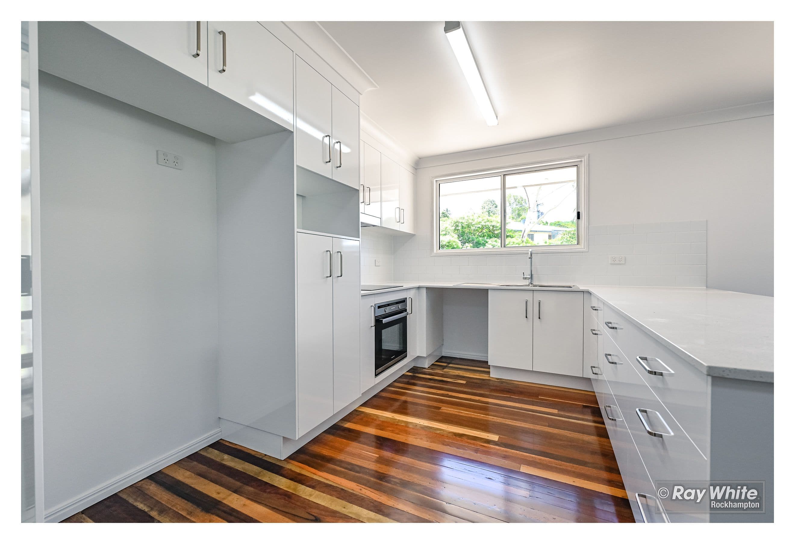4 Mary Street, The Range QLD 4700, The Range - Thumbnail 2