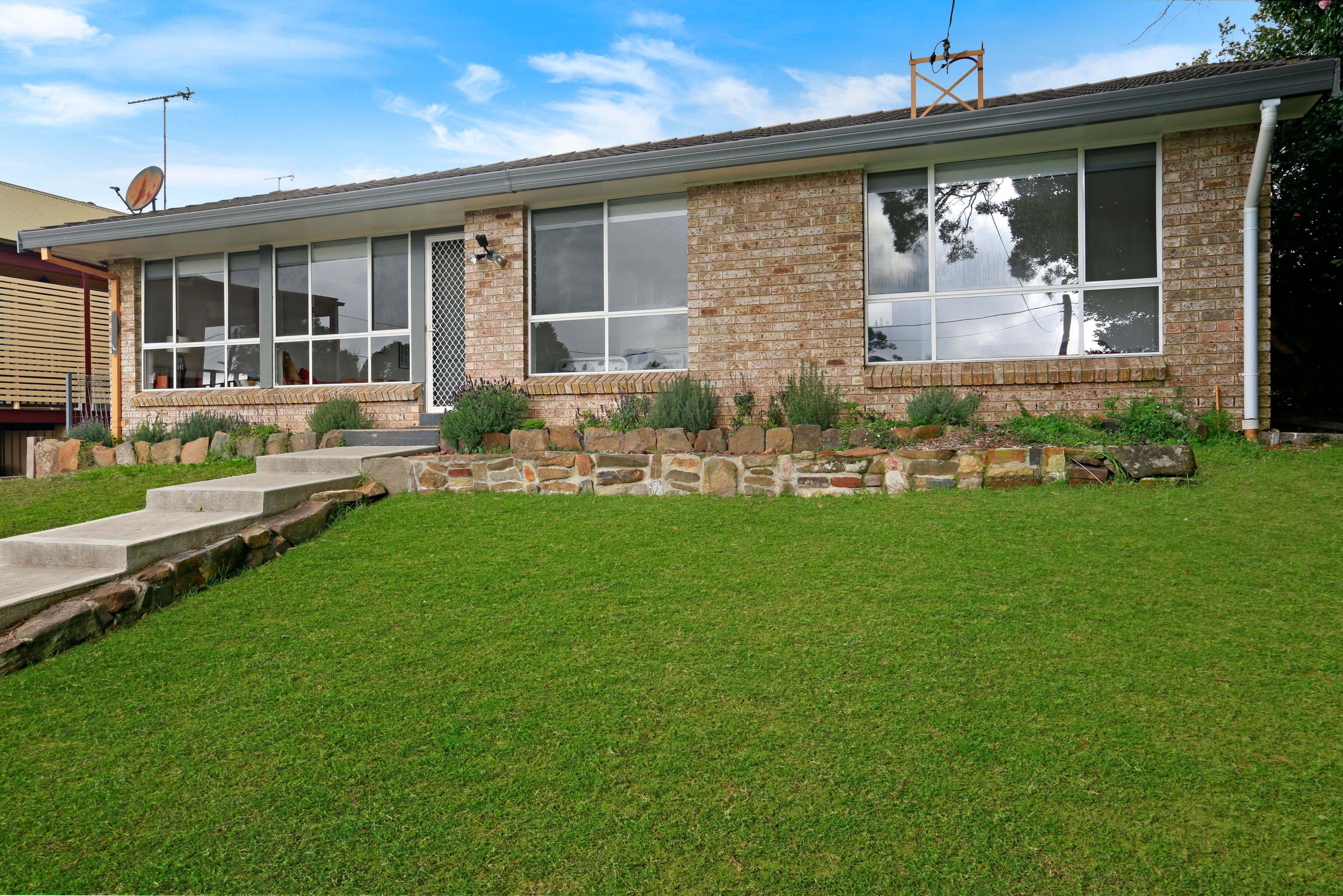 19 Armstrong Crescent, Robertson NSW 2577, Robertson - Image 1
