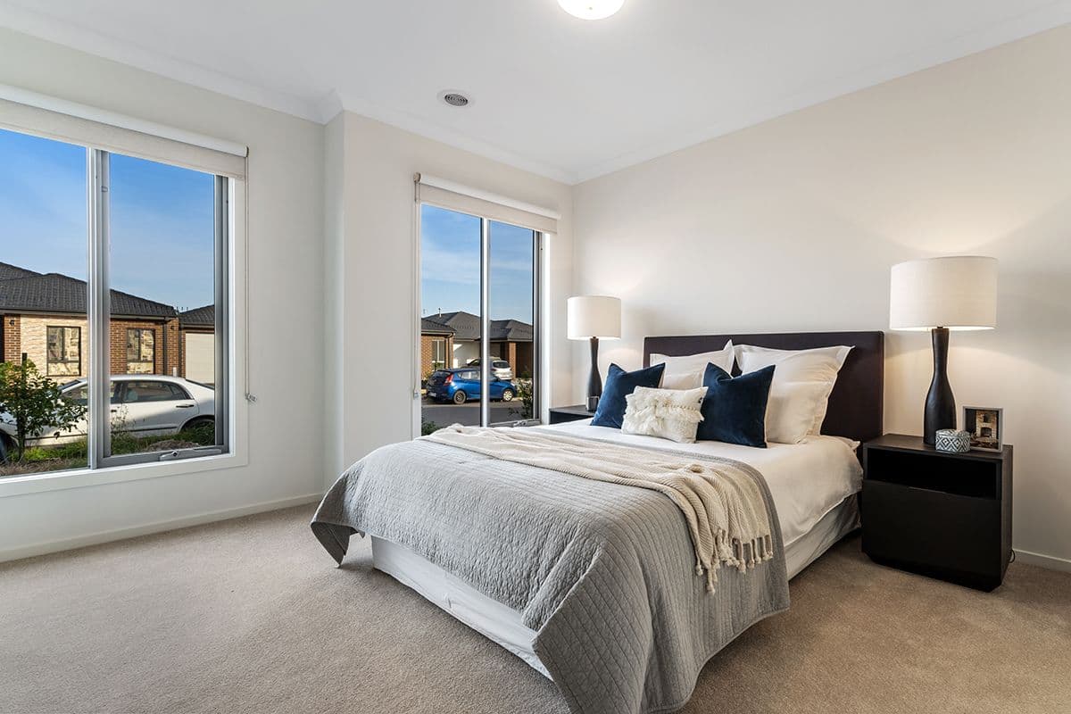 17 Bolwarra Street, Craigieburn VIC 3064, Craigieburn - Thumbnail 2