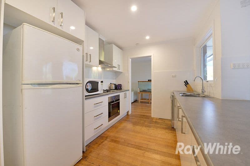 20 Gravenstein Crescent, The Basin VIC 3154, The Basin - Thumbnail 6