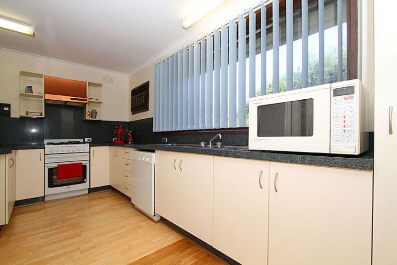 3 Orchid Court, LALOR VIC 3075, Lalor - Thumbnail 2