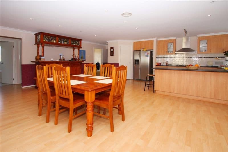 45 Webb Avenue, TAYLORS HILL VIC 3037, Taylors Hill - Thumbnail 3
