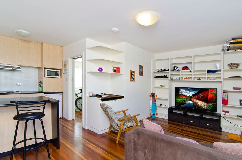 806 Pacific Parade, CURRUMBIN QLD 4223, Currumbin - Thumbnail 2