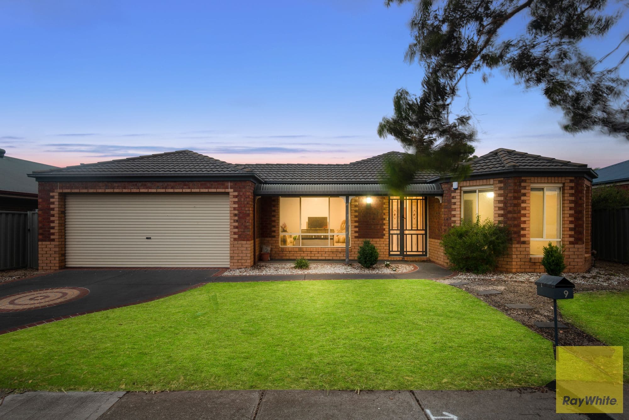 19 Prospect Drive, Tarneit VIC 3029, Tarneit - Image 1