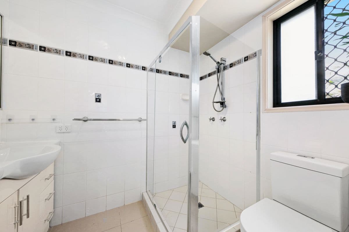 17 Salubris Place, Moggill QLD 4070, Moggill - Thumbnail 5