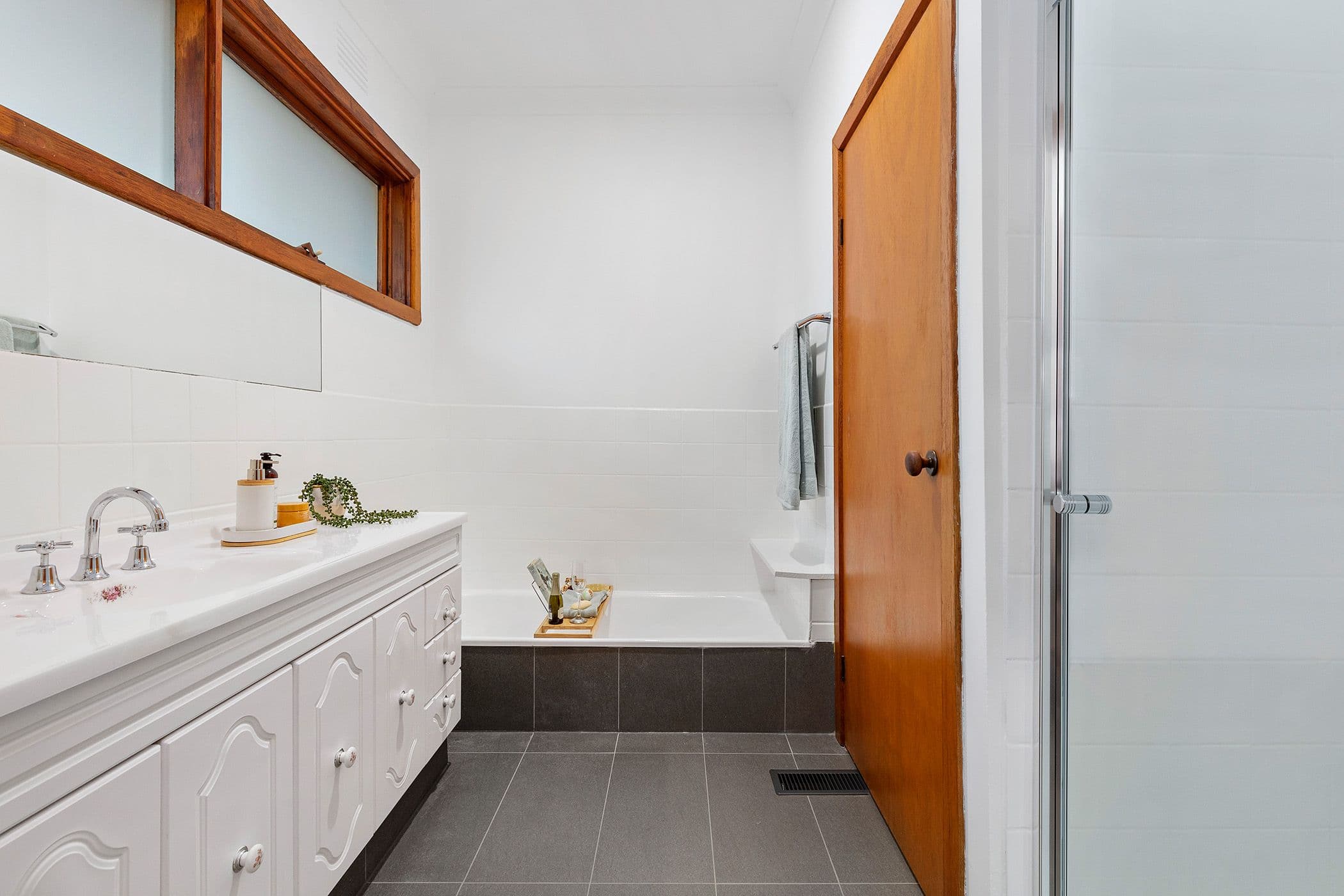 2 Mura Close, Greensborough VIC 3088, Greensborough - Thumbnail 8