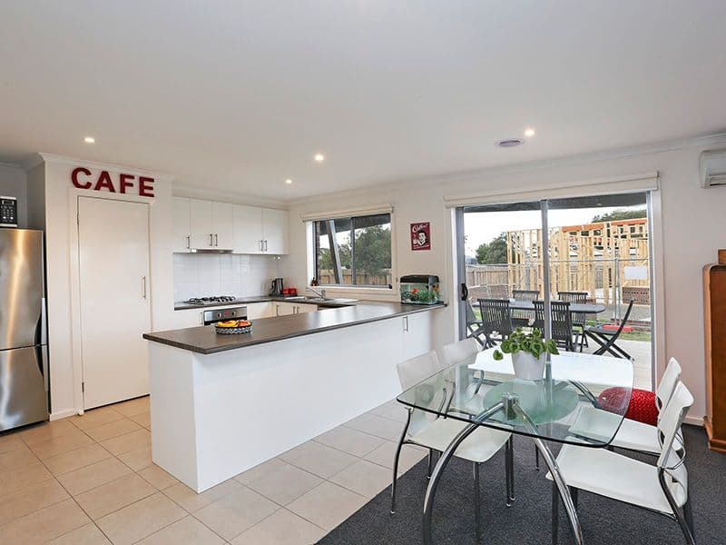 3 Ryder Court, Drysdale VIC 3222, Drysdale - Thumbnail 2
