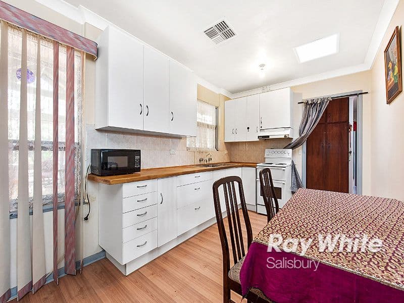 10 Dienelt Drive, Para Hills West SA 5096, Para Hills West - Thumbnail 3