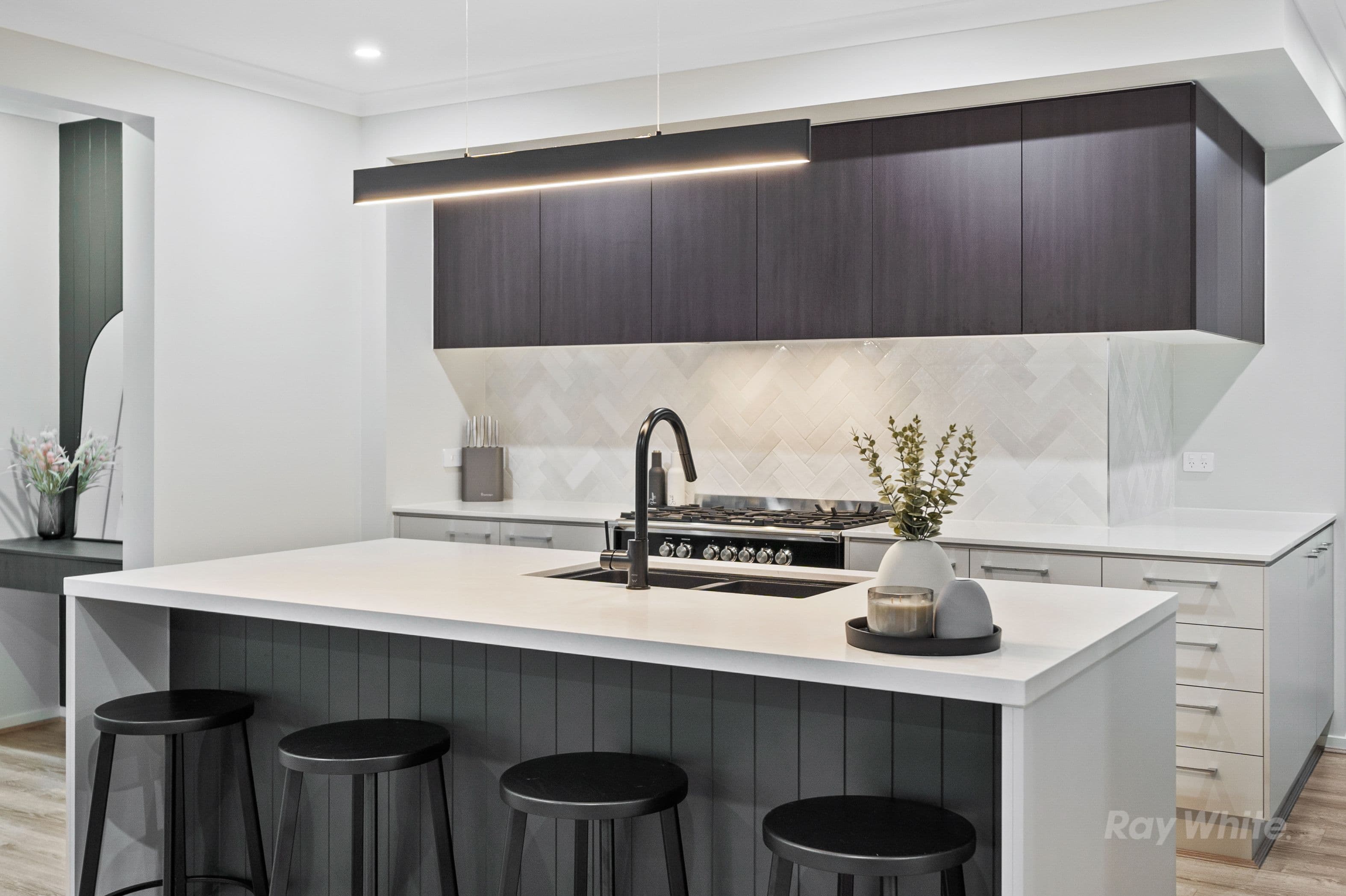 20 Hedge Lane, Greenbank QLD 4124, Greenbank - Thumbnail 4
