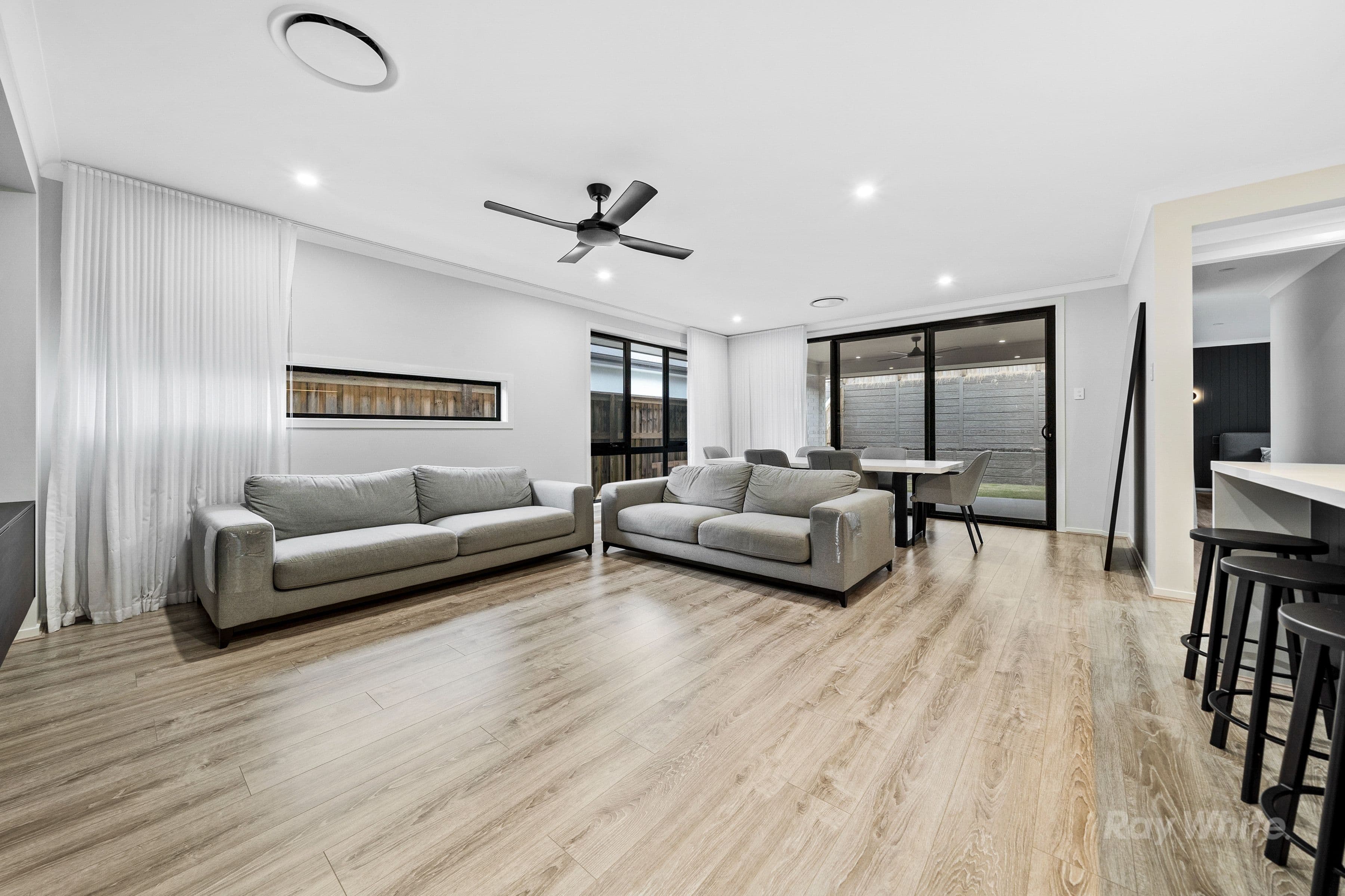 20 Hedge Lane, Greenbank QLD 4124, Greenbank - Thumbnail 5