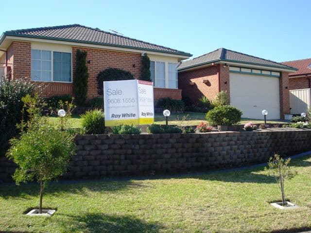 2 Wallis Crescent, CECIL HILLS NSW 2171, Cecil Hills - Image 1