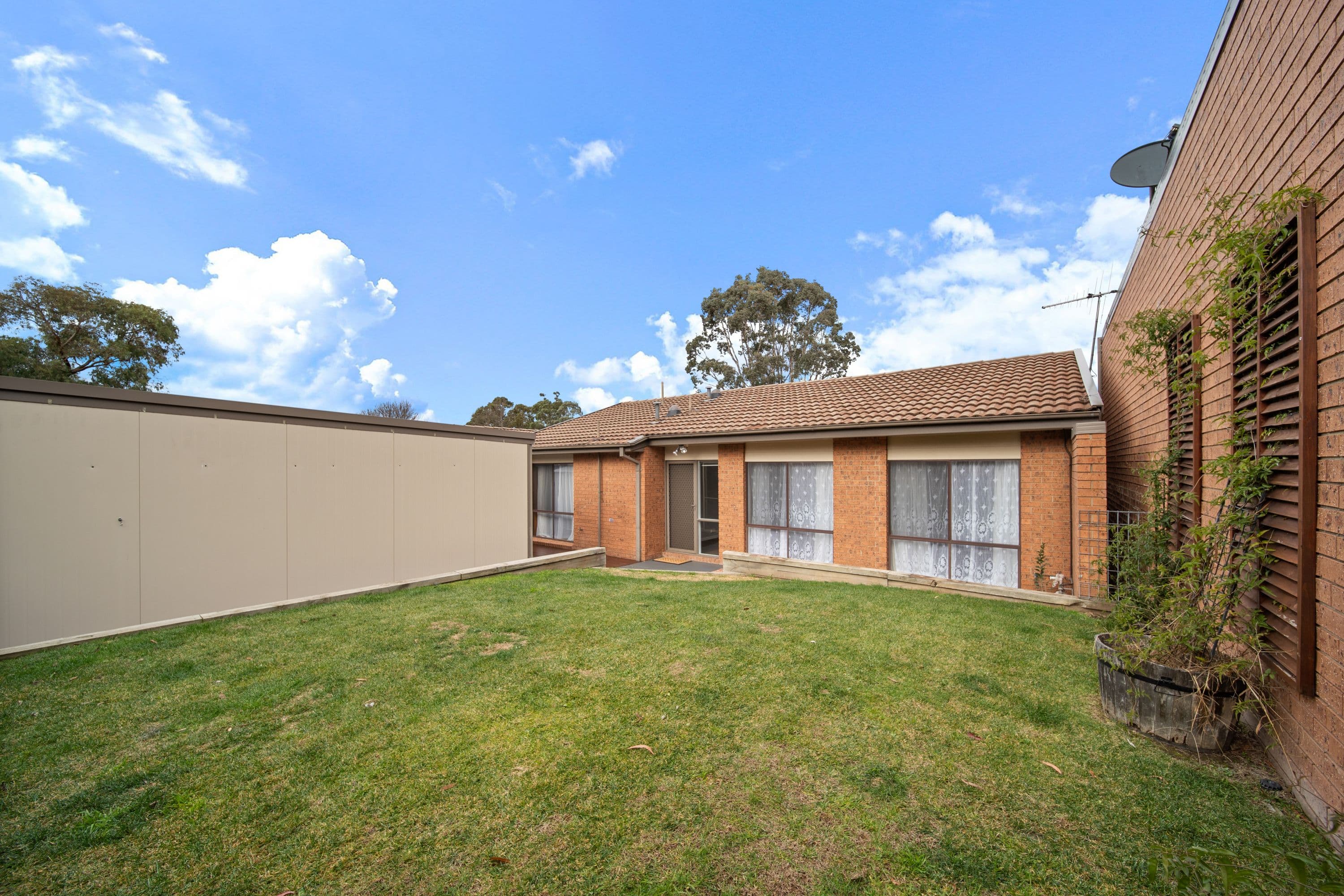 24 Bemboka Crescent, Kaleen ACT 2617, Kaleen - Thumbnail 2