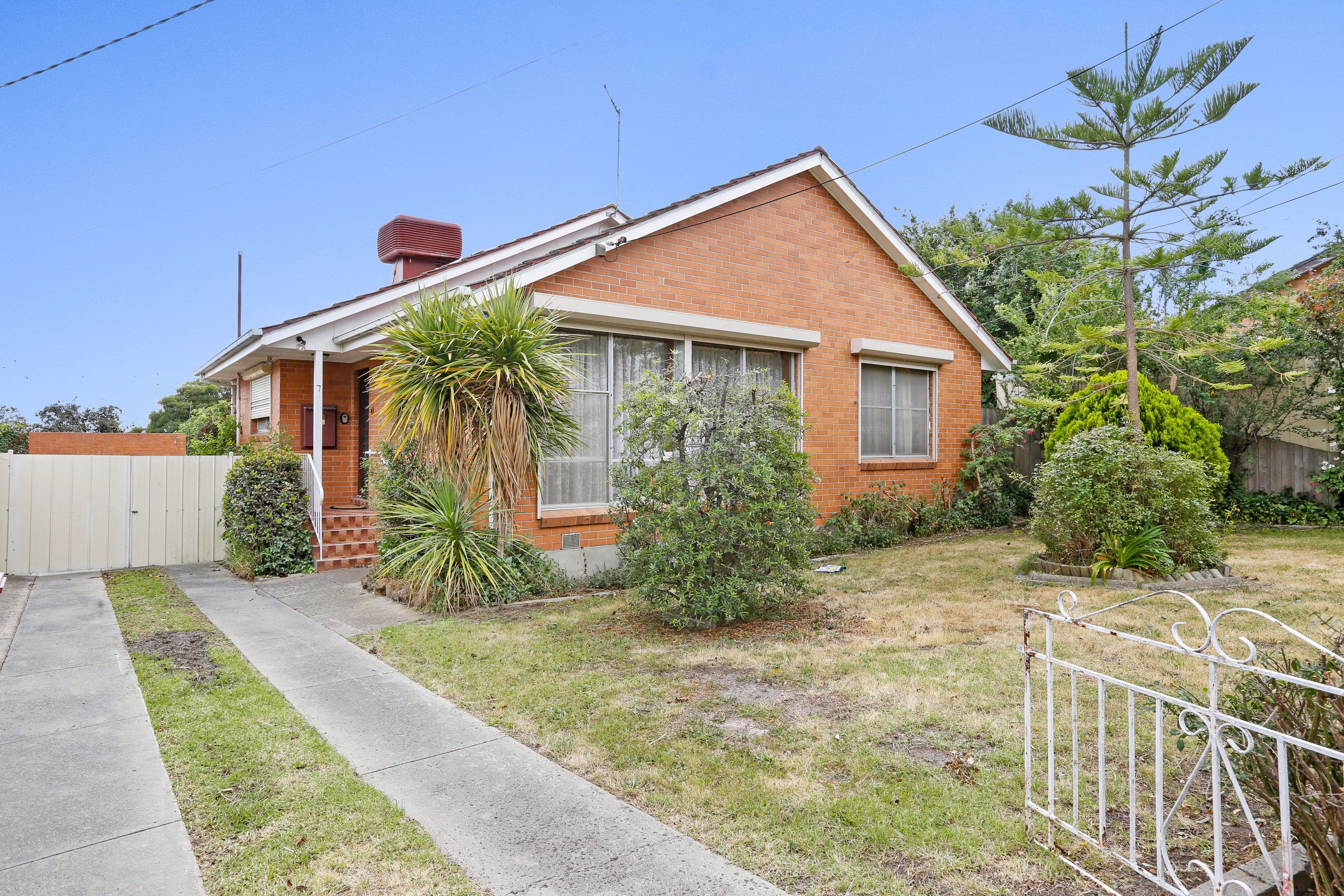 7 Inverloch Crescent, Dallas VIC 3047, Dallas - Image 1