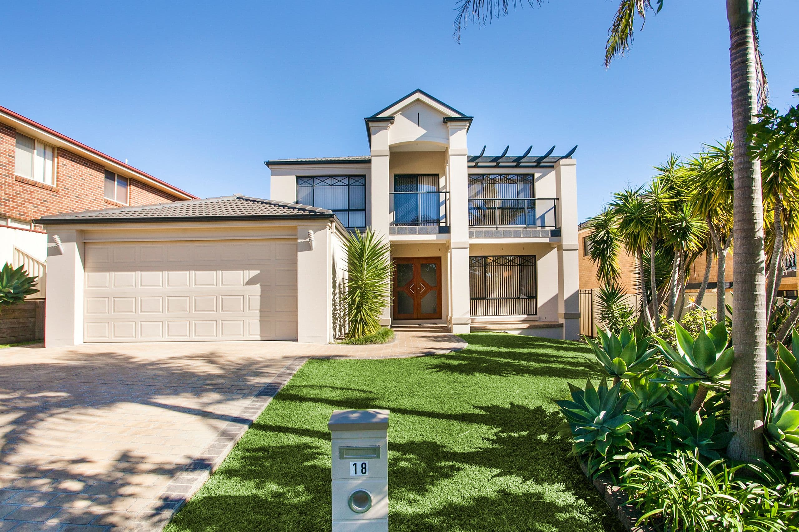 18 Eucumbene Avenue, Flinders - Image 1
