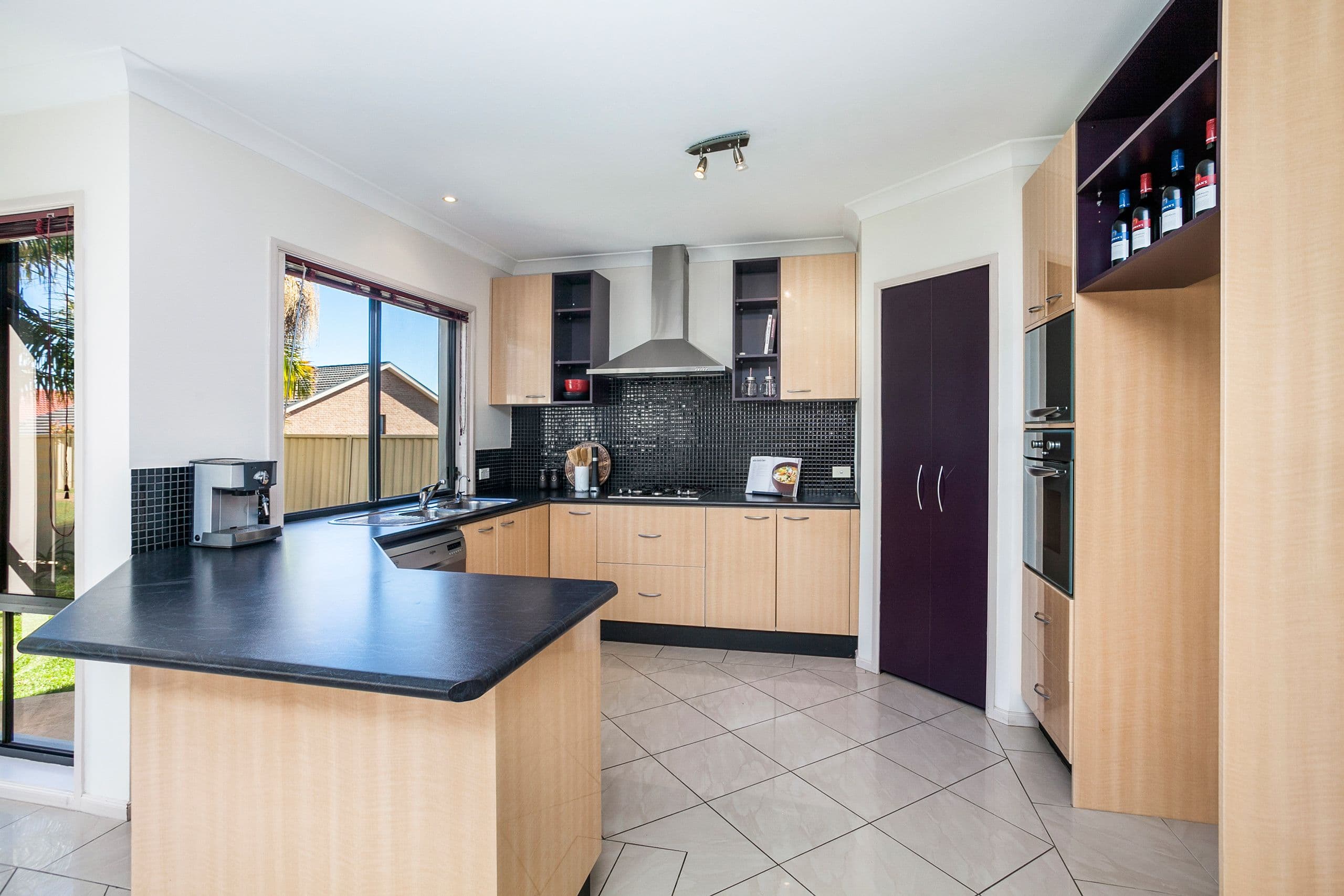 18 Eucumbene Avenue, Flinders - Thumbnail 2