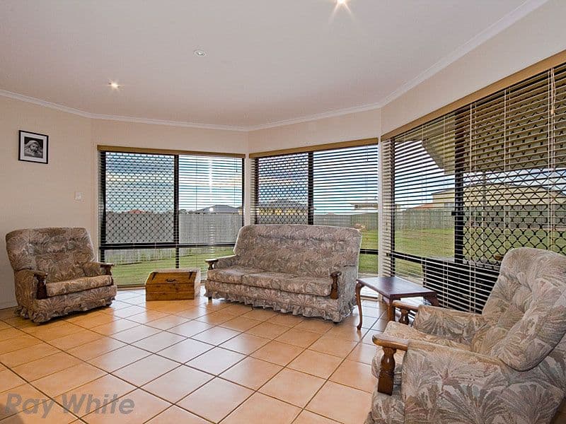 39 Clair Avenue, DECEPTION BAY QLD 4508, Deception Bay - Thumbnail 5