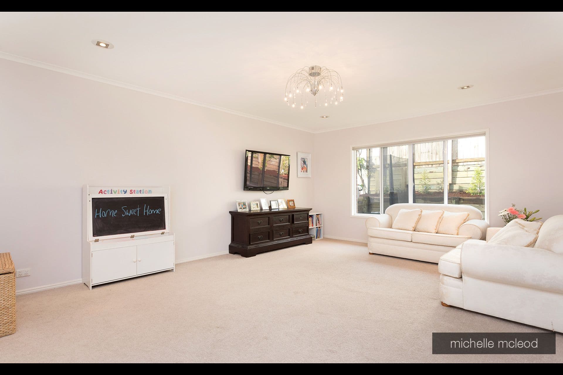 81 Greenford Street, Chapel Hill QLD 4069, Chapel Hill - Thumbnail 8