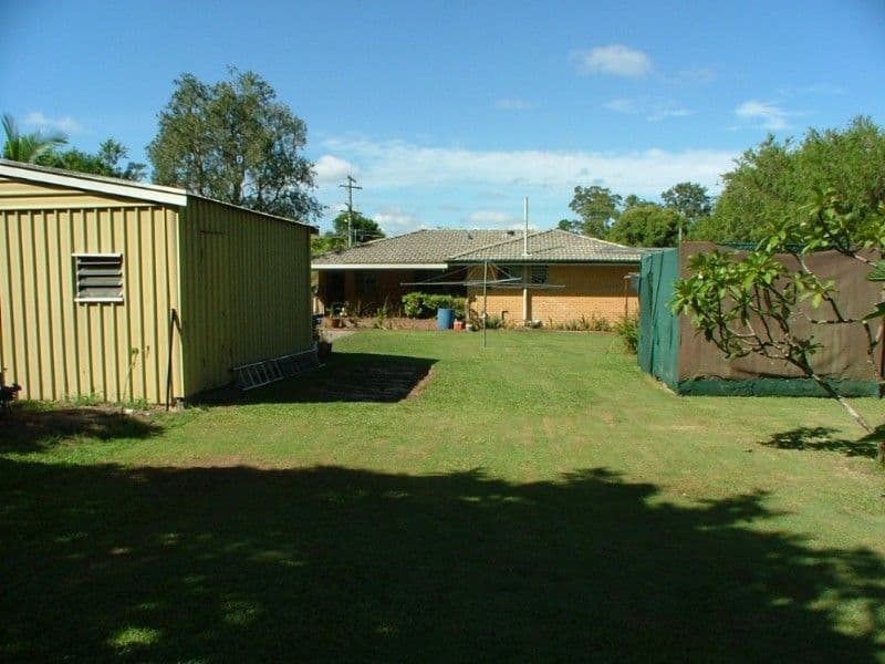 32 Carrick Street, ROCHEDALE SOUTH QLD 4123, Rochedale South - Thumbnail 3