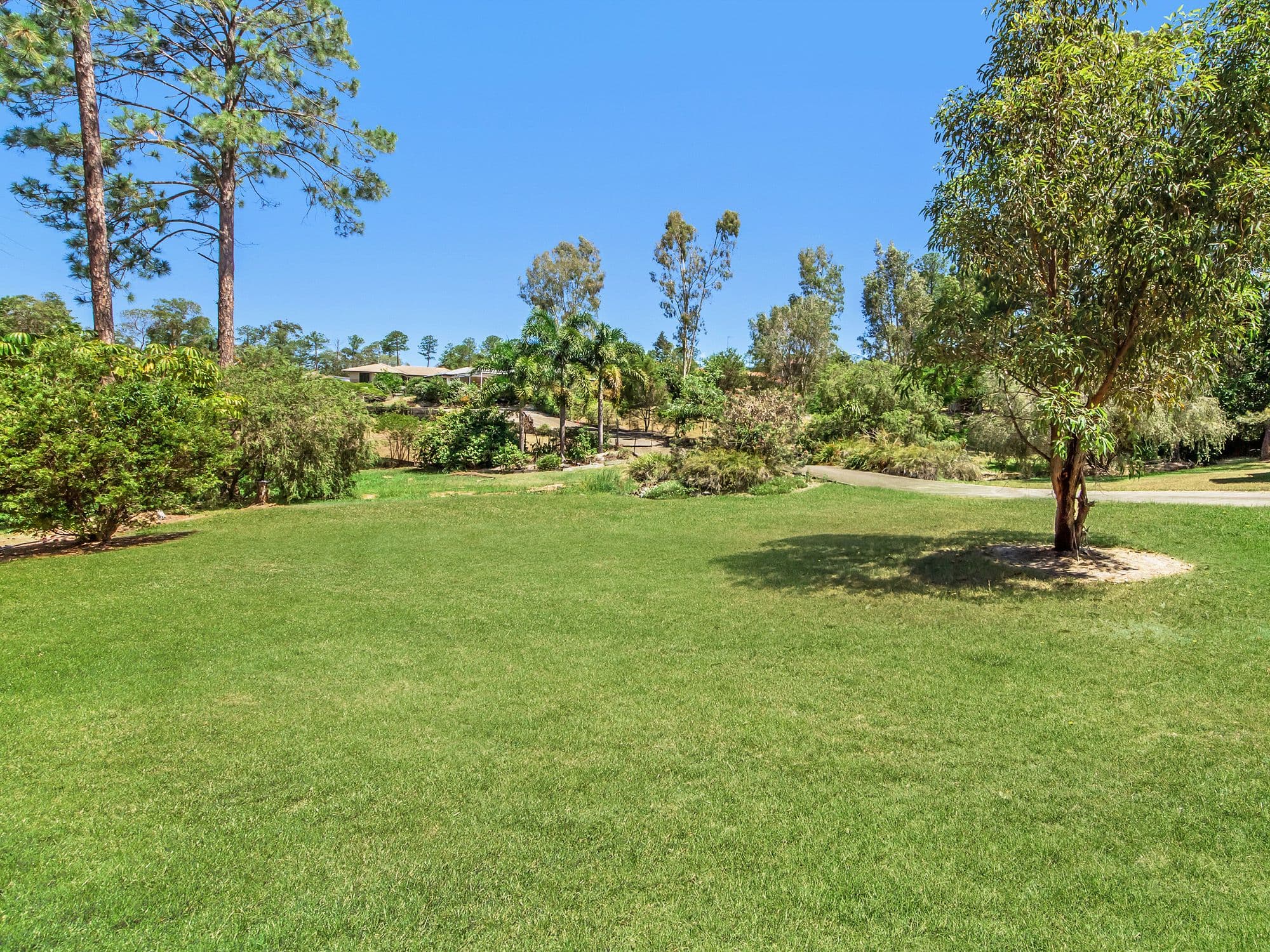 106 Glade Drive, Gaven QLD 4211, Gaven - Thumbnail 2
