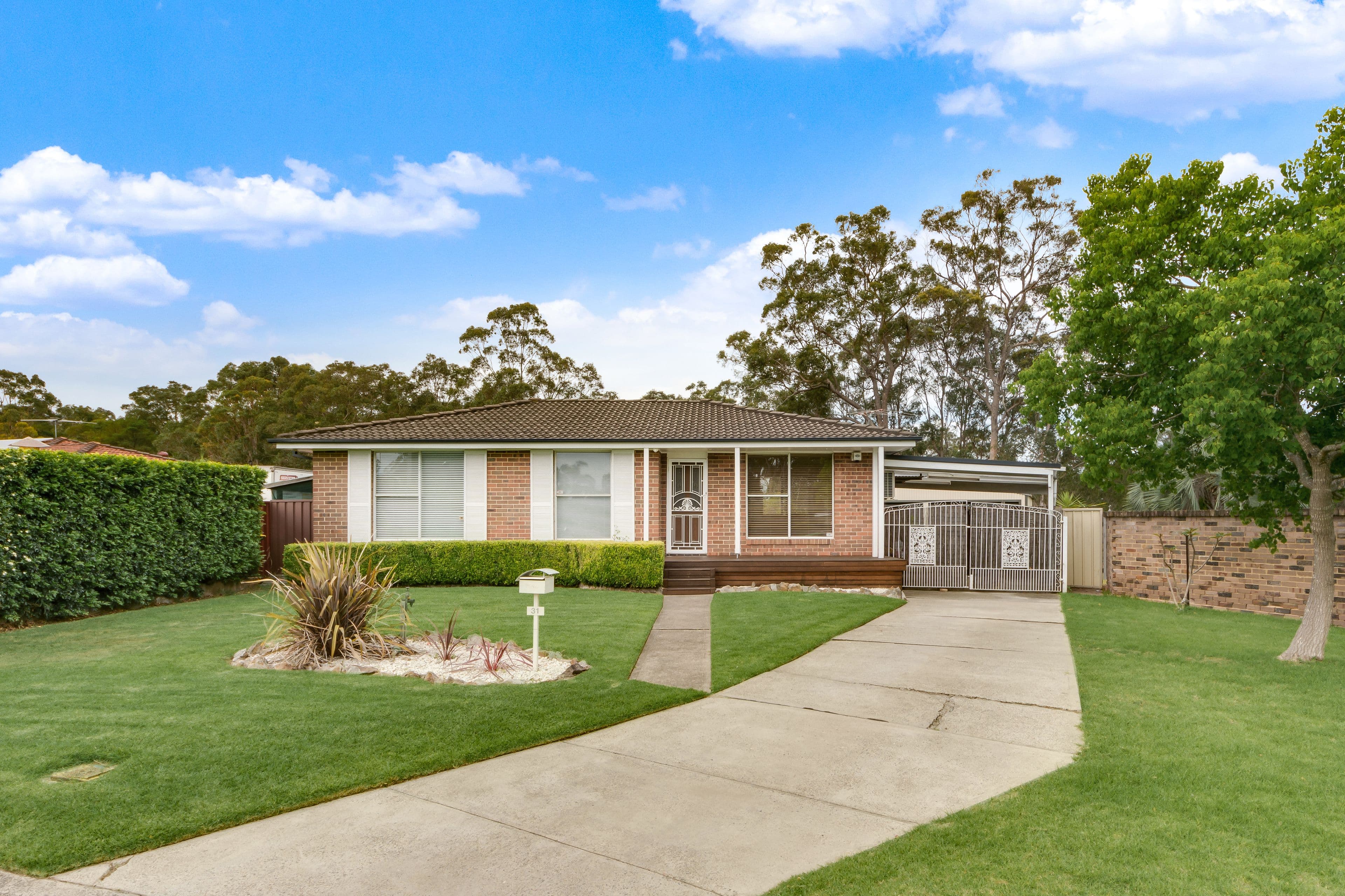Ruse NSW 2560, Ruse - Image 1