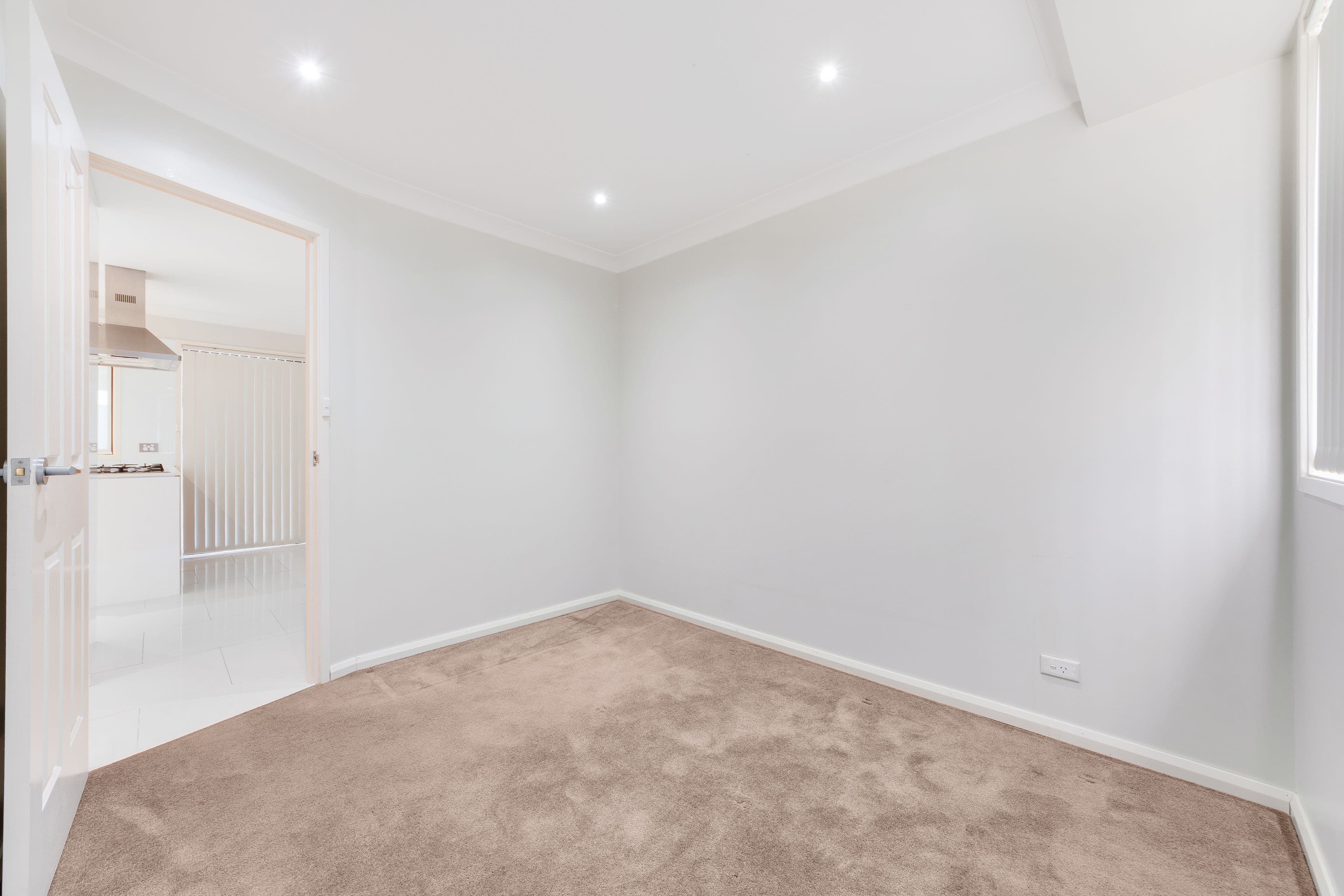 Glenfield NSW 2167, Glenfield - Thumbnail 8