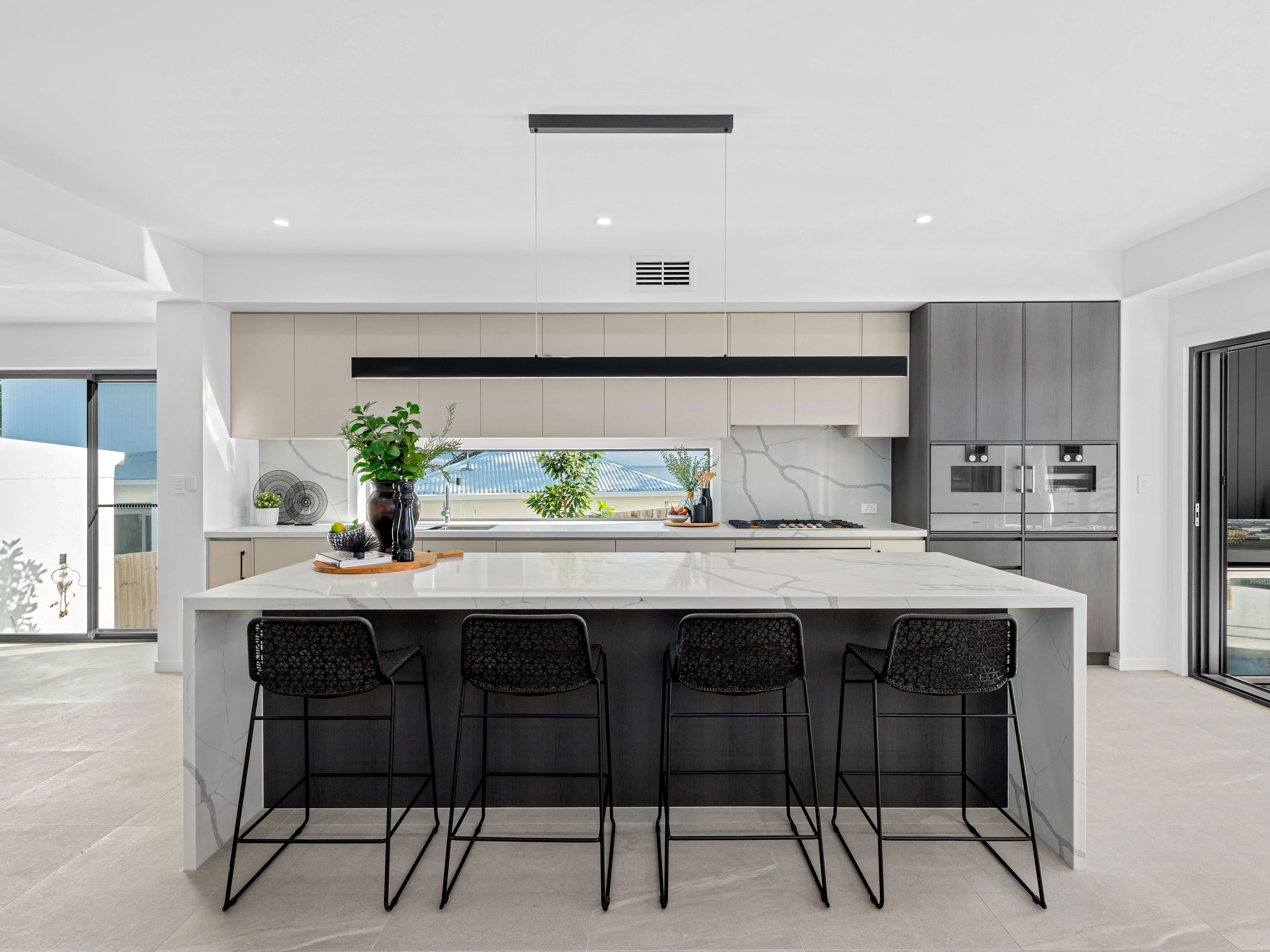 13 Plumeria Close, Kenmore QLD 4069, Kenmore - Thumbnail 2